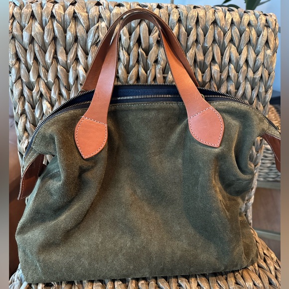 Retired Parker Thatch Charlie Olive - Picture 2 of 13